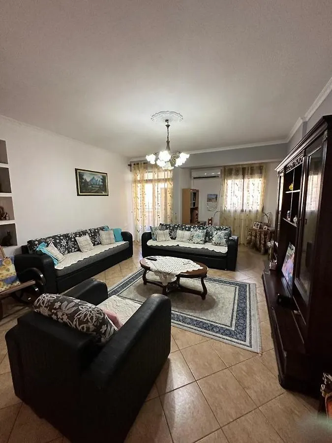 Vintage Sea-View Apartment In Centre דורס